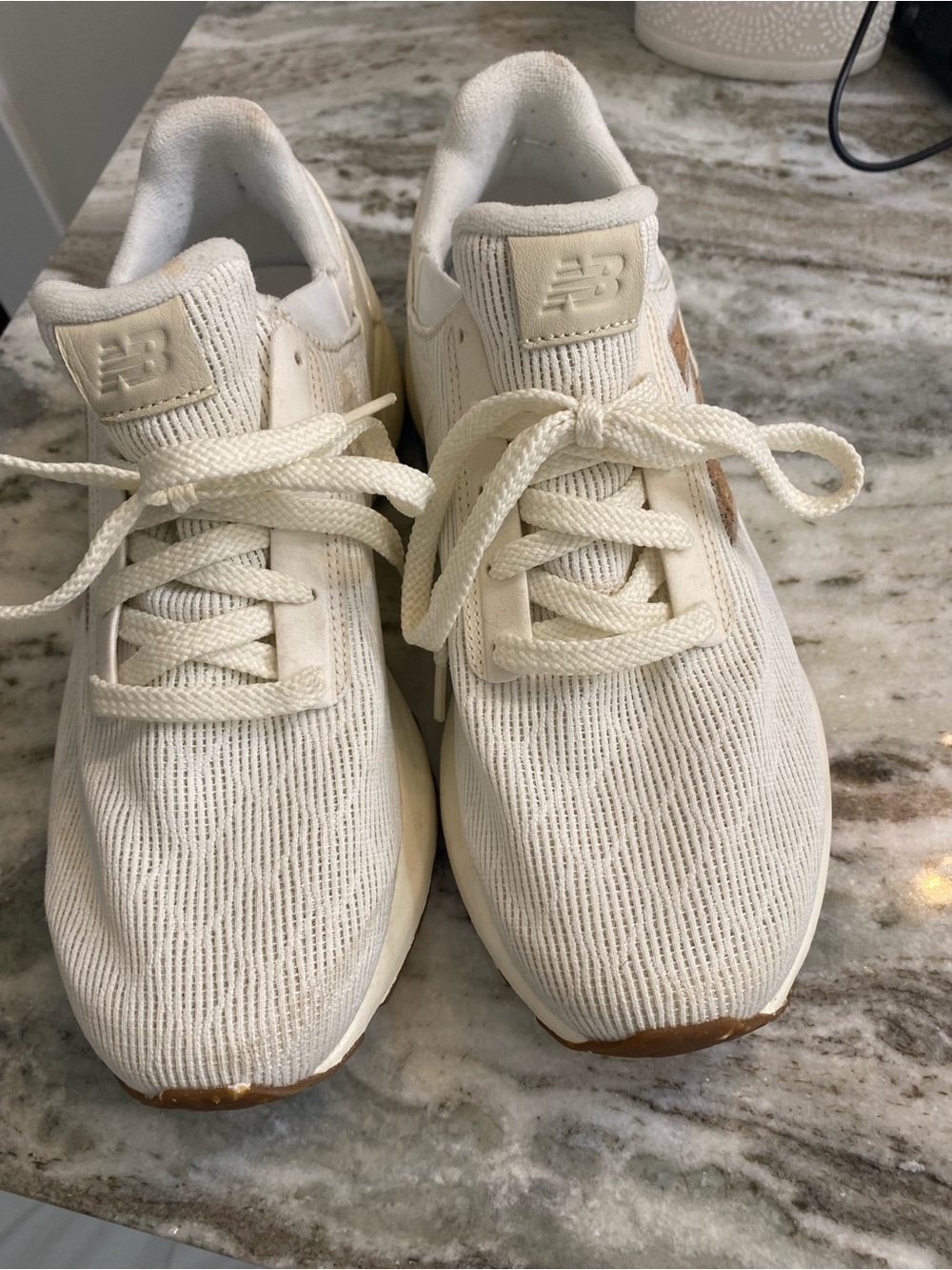 New Balance Women's Cream Knit Sneakers with Tan Accent - Picture 4 of 8